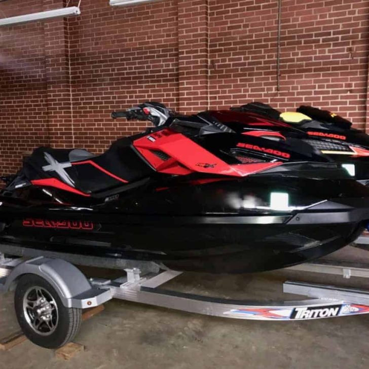 How to Start a Jet Ski That Has Been Sitting