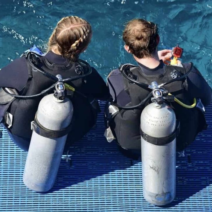 Do Scuba Tanks Float?