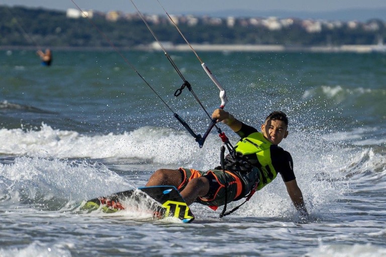 Kitesurfing vs Kiteboarding What’s the Difference?